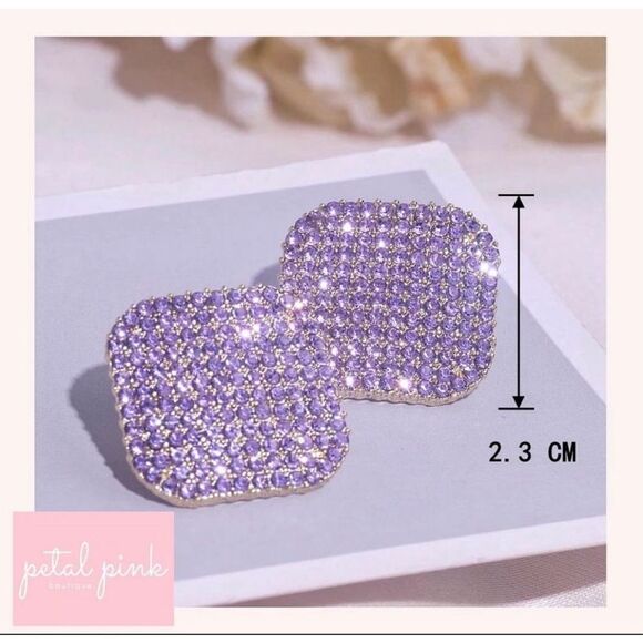 BEAUTIFUL Lavender Crystal Square Studs Fancy Festive Party Glam - Picture 3 of 4